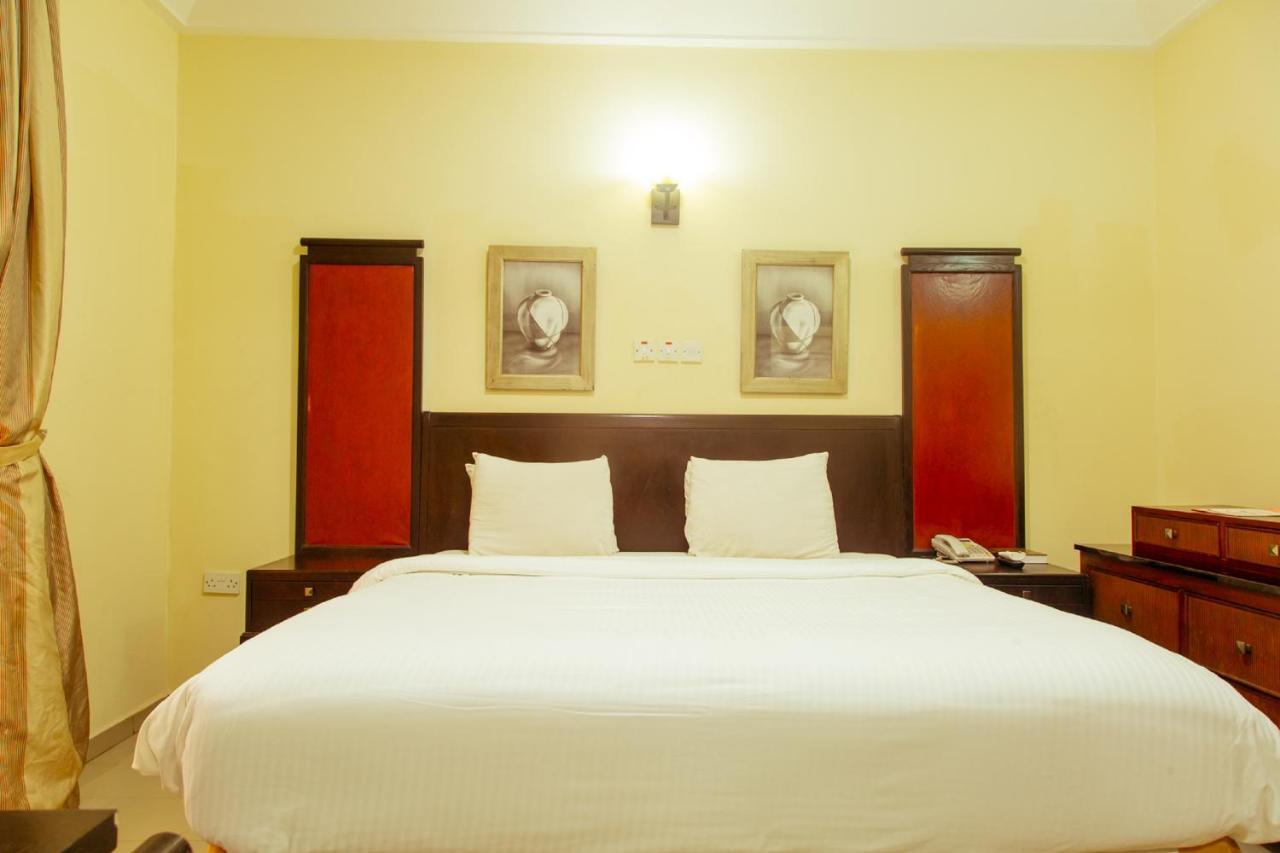 Hotel Reno Abuja Exterior photo